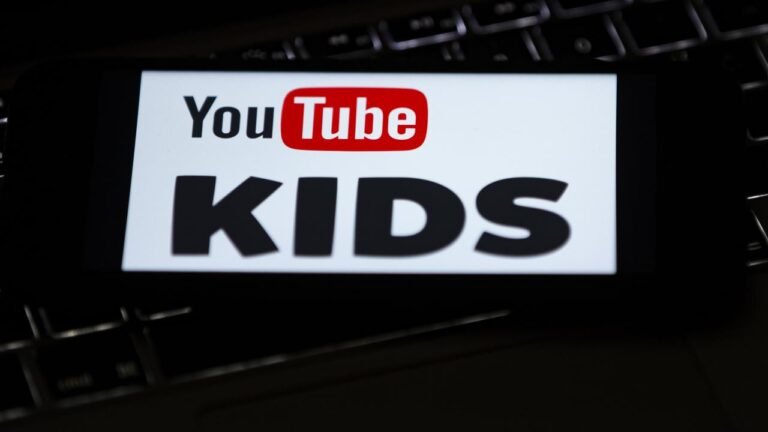 YouTube’dan çocukları koruyan bir hamle: Çocuk videolarından para kazanmak zorlaştı.