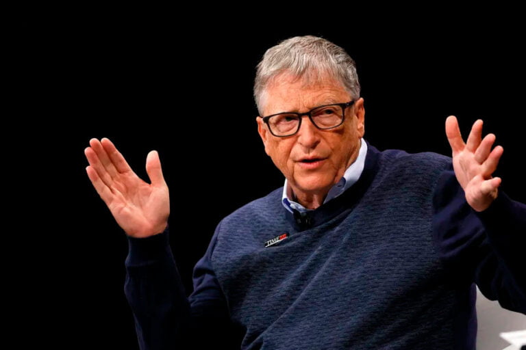Bill Gates: “NFT’ler Yüzde Yüz Daha Büyük Aptal Teorisi Üzerine Kurulu”