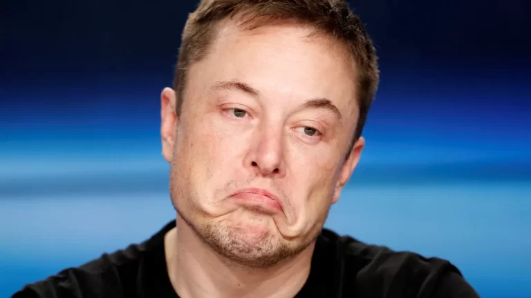 Musk’tan Çalışanlarına Mobbing: “Ofise Gelmezseniz İstifa Ettiğinizi Varsayacağız.”