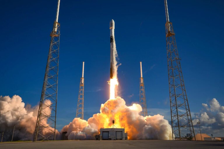 SpaceX, Güney Kore’nin İlk Ay Görevini Başlattı