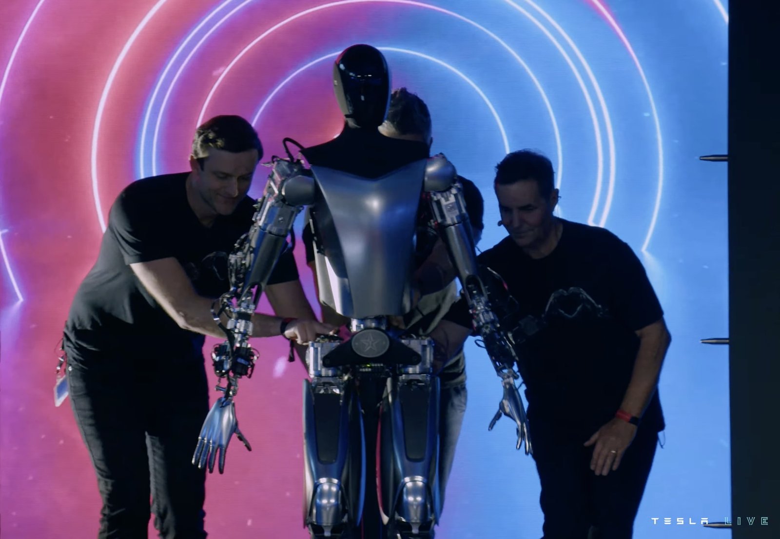 Tesla robot 1