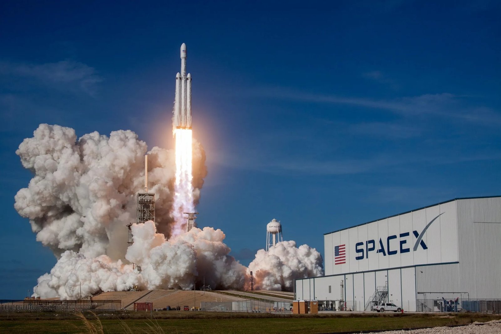 spacex falcon heavy