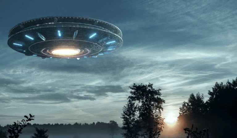 Pentagon Bildiriyor: 200’e Yakın UFO Olayı Açıklanamadı