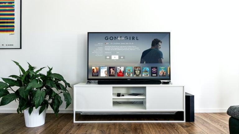 Apple TV Kullanıcılarına iPhone Şartı