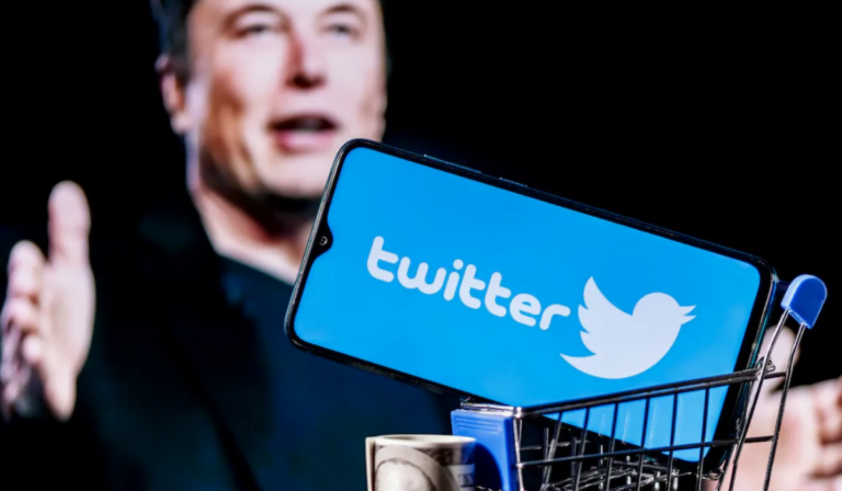 Mavi Tiki Satamayan Musk Twitter’ın Ofis Malzemelerini Açık Artırma ile Sattı
