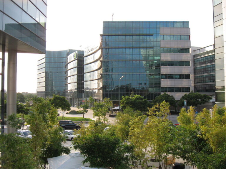 Silikon Vadisi Bankası’nın Hisseleri Karmaşa Nedeniyle Düşüşte