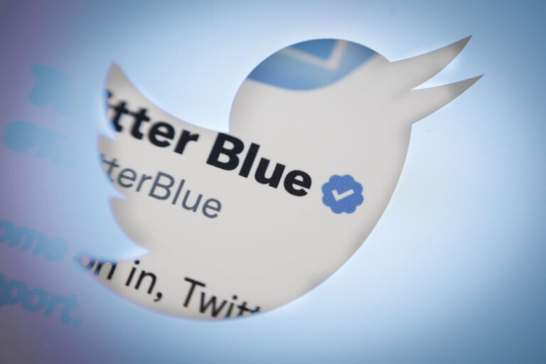 Twitter’ın İlginç Şaka Seçimi: 1 Nisan’da “Eski” Mavi Tikler Kaldırılacak