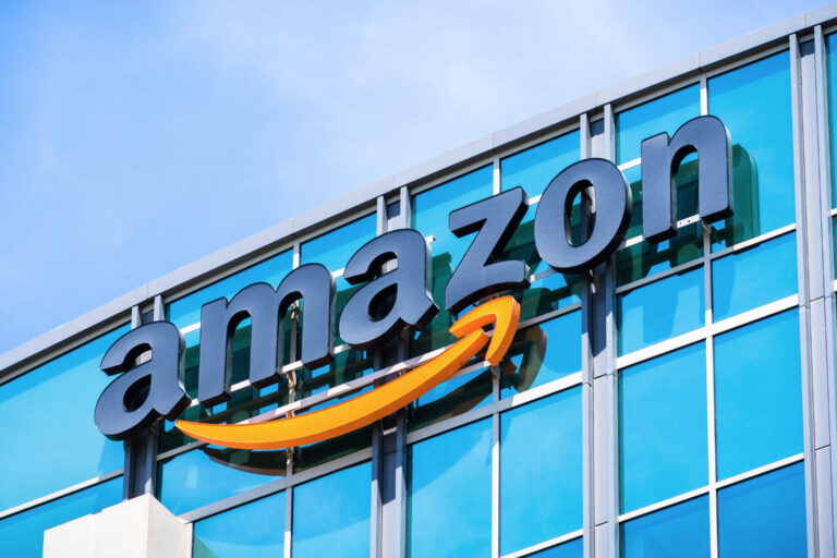 Amazon, 3M ile Ortaklık Kurdu: Sağlık Hizmetlerini Belgelendirmede Yapay Zekâ