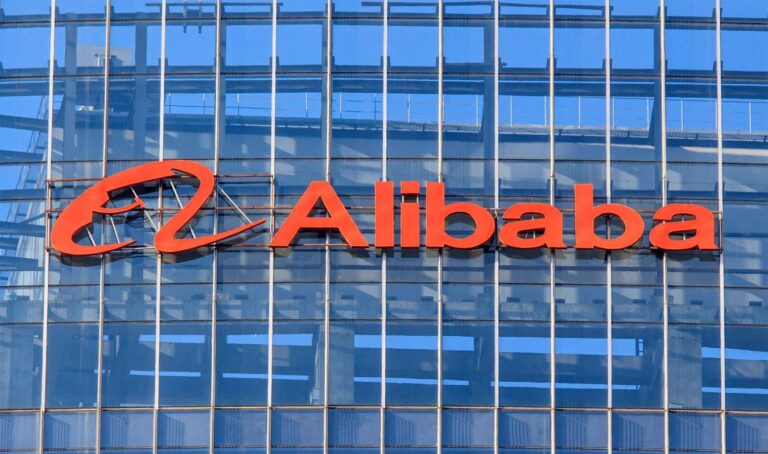 Alibaba’dan Claude Code İddiası: ABD-Çin Yapay Zekâ Kopuşunda Yeni Perde