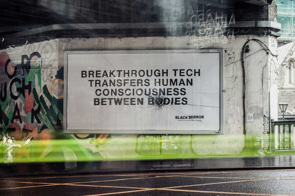black mirror yabancı reklam panosu