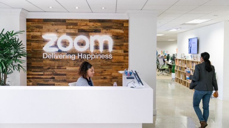 Zoom, Çalışanlarını Tekrardan Ofiste Bekliyor