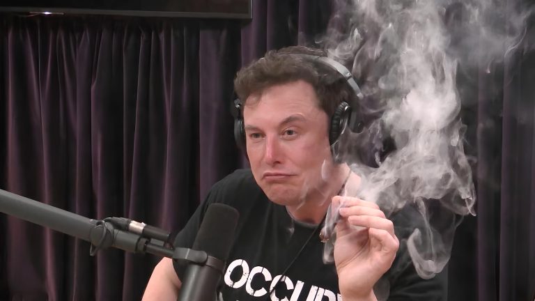 Elon Musk X’te Kokain Tarifi Paylaştı