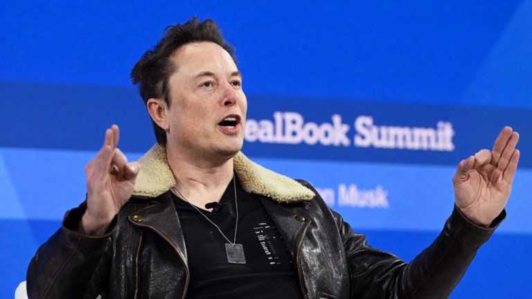 Elon Musk, X’te Reklam Vermeyi Bırakan Şirketlere Küfretti