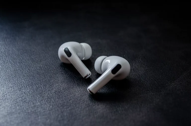 AirPods Pro, Baş Hareketleriyle Kontrol Edilebilecek!