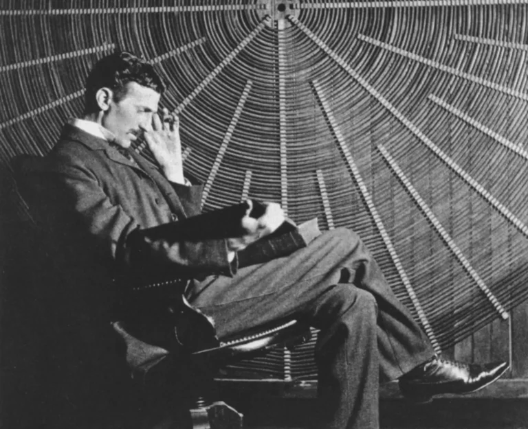 Nikola Tesla: Fikirleriyle Dünyayı Aydınlatan Adam