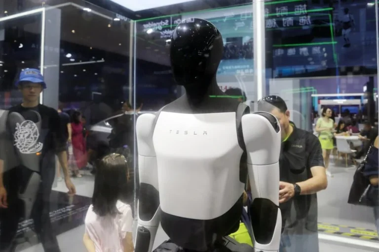 Tesla’nın Robot Rüyası Çin’de Gölgede Kaldı