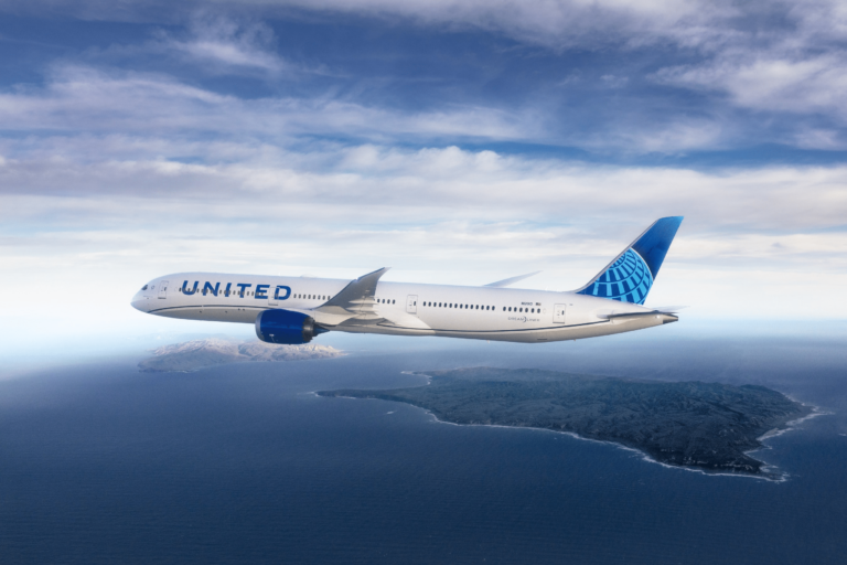 United Airlines, Uçak İçi İnternet İçin Elon Musk’ın Starlink’ini Seçti