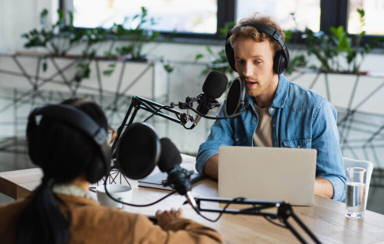 2024 Yılının En İyi 7 WordPress Podcast Eklentisi