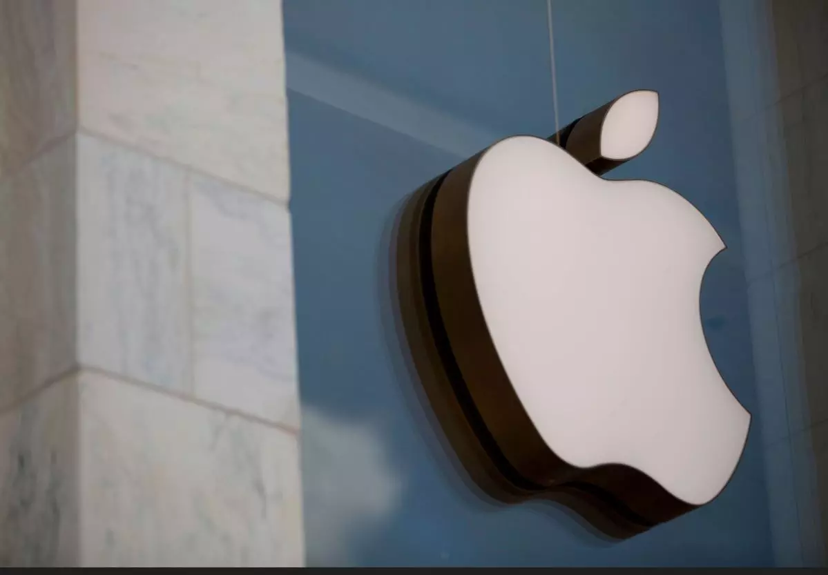 1830698-apple