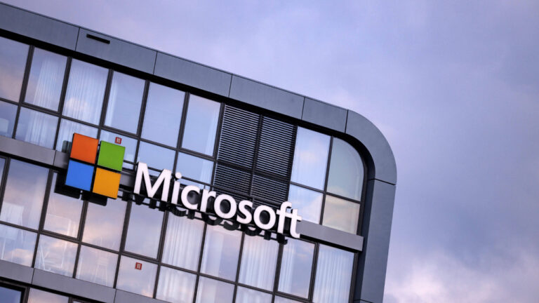 Microsoft, OpenAI ile “Açık İlişki” Peşinde