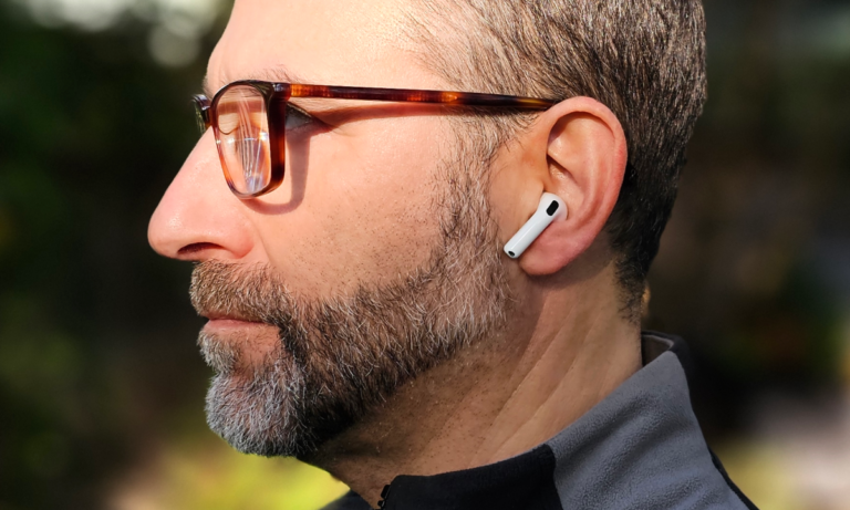 Apple, 2025’te AirPods’a Canlı Çeviri Özelliği Getirebilir