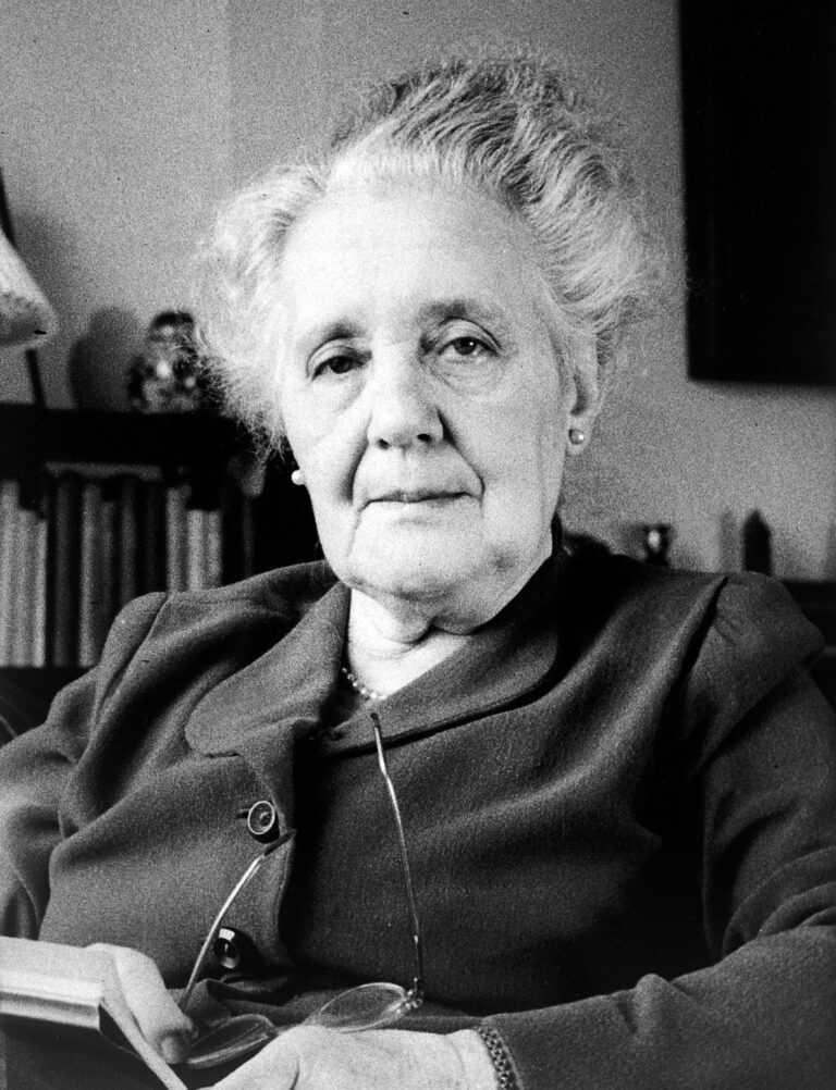 Melanie Klein: Psikanalizi Dönüştüren Tartışmalı Bir Figürün Mirası