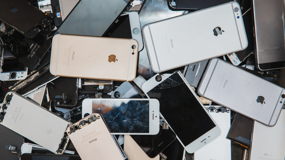 iPhone iPhone