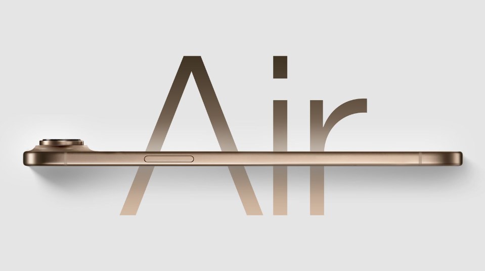 Apple’ın ultra ince iPhone 17 Air modeli, sadece 5.5 mm kalınlığıyla dikkat çekiyor. Ancak 3.000 mAh altı batarya kapasitesi, pil ömrü konusunda endişelere yol açıyor.