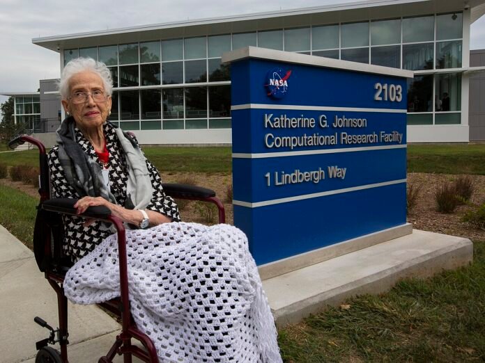 İnsanlığı Ay’a Taşıyan Hesapların Arkasındaki İsim: Katherine Johnson İnsanlığı Ay’a Taşıyan Hesapların Arkasındaki İsim: Katherine Johnson