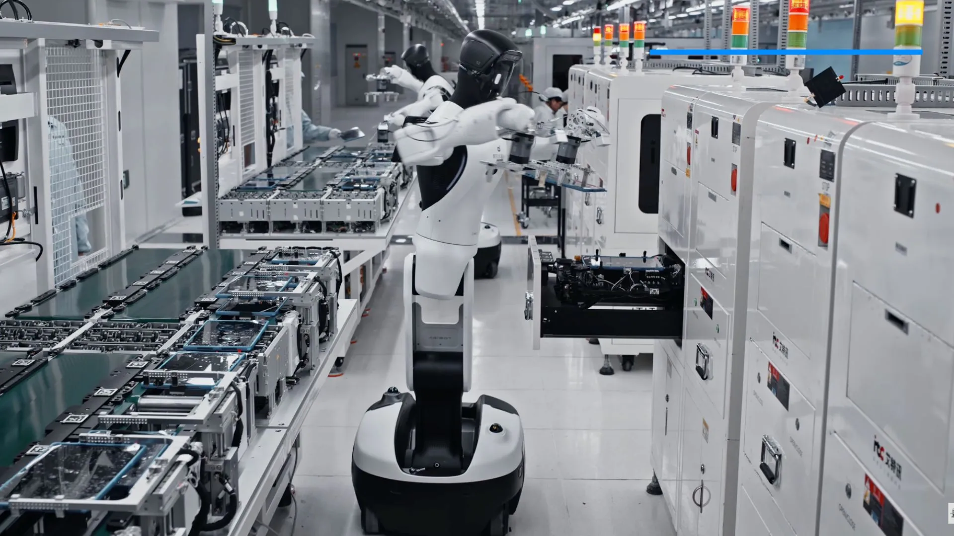 Agibot G2 Robotları Gerçek Fabrikada Canlı Yayınla Testte
