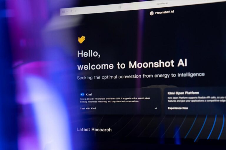Kimi K3 Tanıtıldı: Moonshot AI’nin 2,8 Trilyon Parametreli Açık Modeli Yayında
