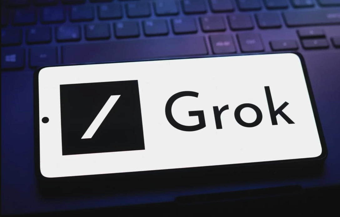 Grok Chatbot’ta “Kelime Salatası” Hatası: Bazı Kullanıcılara Anlamsız Yanıtlar Gönderildi