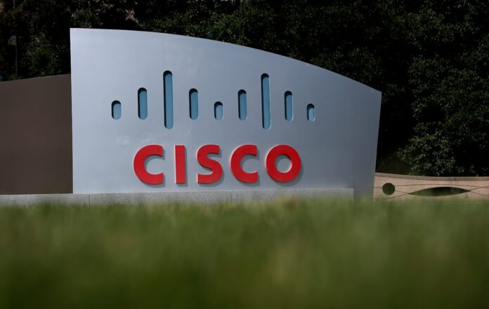 Cisco genel merkez binası tabelası