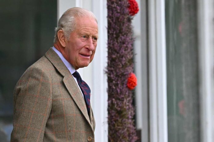 Kral Charles III, İskoçya'daki Dumfries House'da yapay zeka liderleriyle bir araya geldi