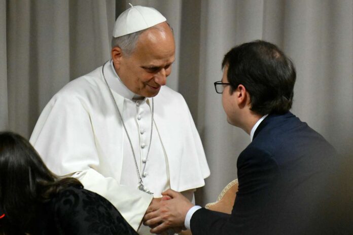 Papa XIV. Leo ve Anthropic temsilcisi Vatikan etkinliğinde