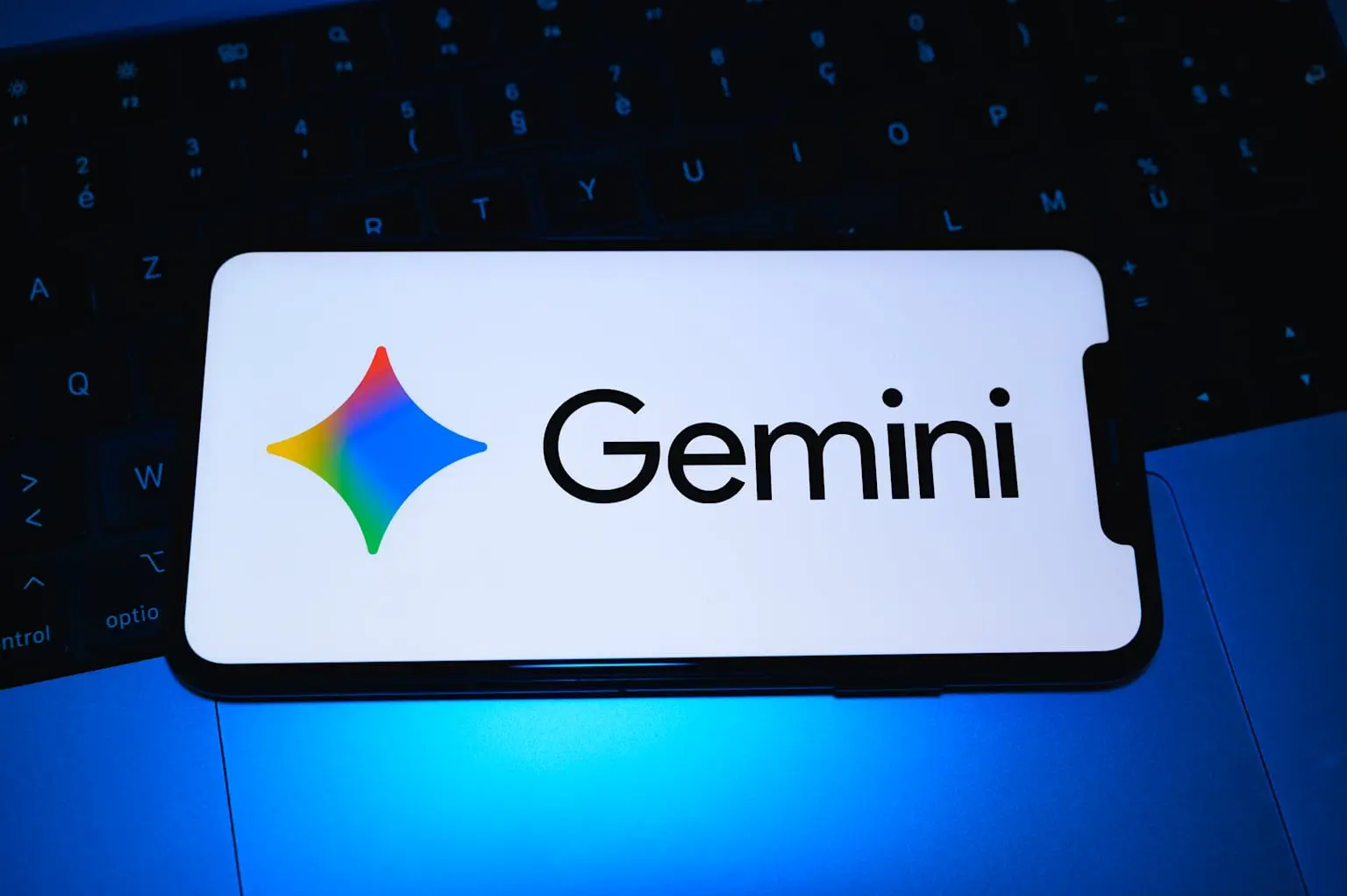 Google Gemini 4 Carbon’ı Tanıttı: Siber Güvenlikte Şirketin En Güçlü Modeli
