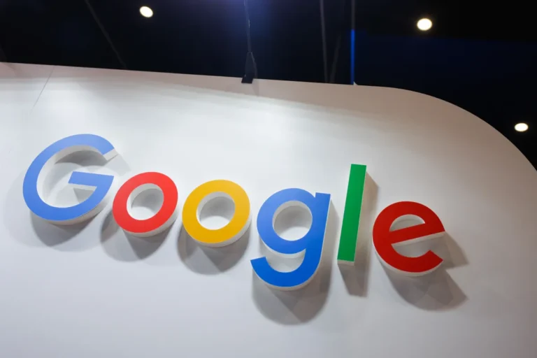 Google, Yapay Zeka Modu Reklamlarını Dünyaya Açtı: Arama Geliri Yavaşlıyor