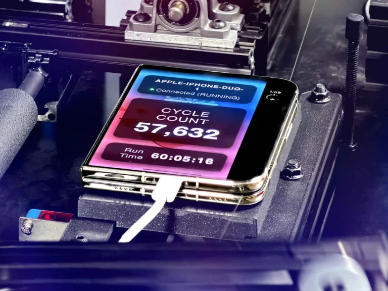 iPhone Duo Katlama Testlerinde Sonuçlar Ayrıştı: CNET’in Robotu 75.000 Katlamayı Geçti