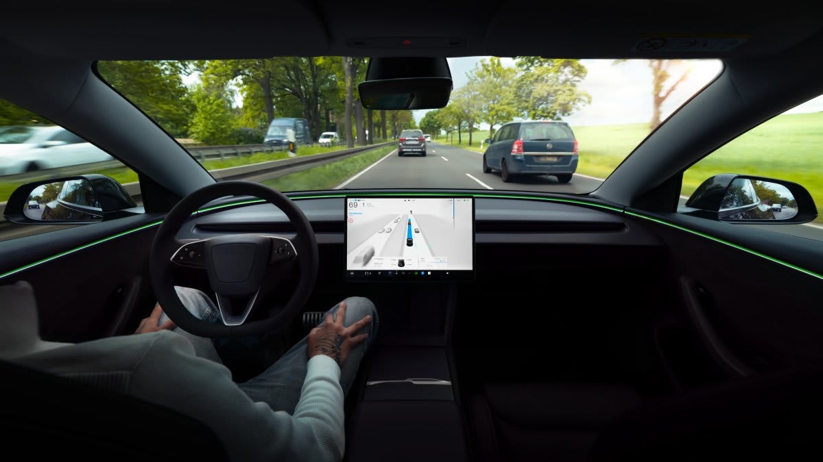 Tesla FSD Hırvatistan onayı