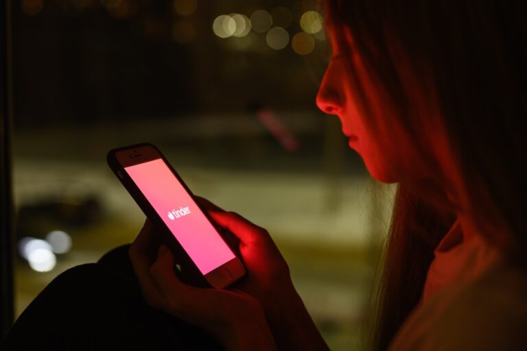 Tinder, Kullanıcıları Tanımak için Yapay Zeka Kullanacak