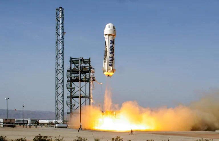 Blue Origin, Jeff Bezos’lu Katy Perry’li Uzay Uçuşlarına Neden Ara Verdi?