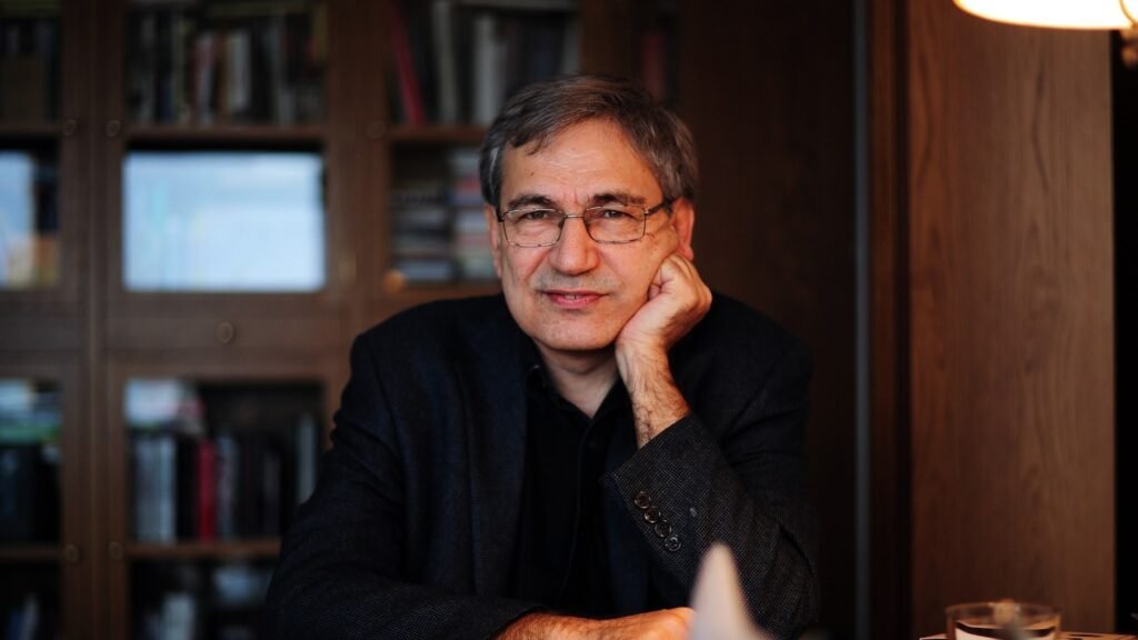 ChatGPT'nin Türkçe sorgularında bile Orhan Pamuk hariç Türk yazarlar Batı merkezli anlatımların gerisinde kalıyor.