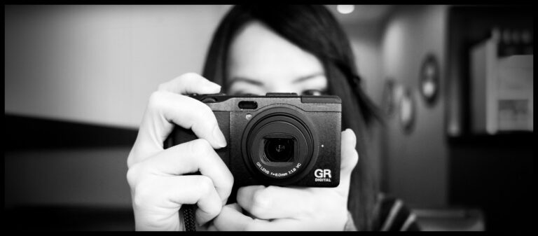 Yeni Çıkanlar: Ricoh GR IV Cep Kamerasında Yeni Bir Soluk Vadediyor