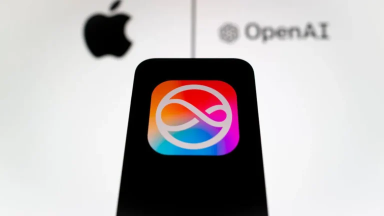 Ne Gemini Ne ChatGPT: Tam Bağımsız Apple Siri Dönemi Geliyor!